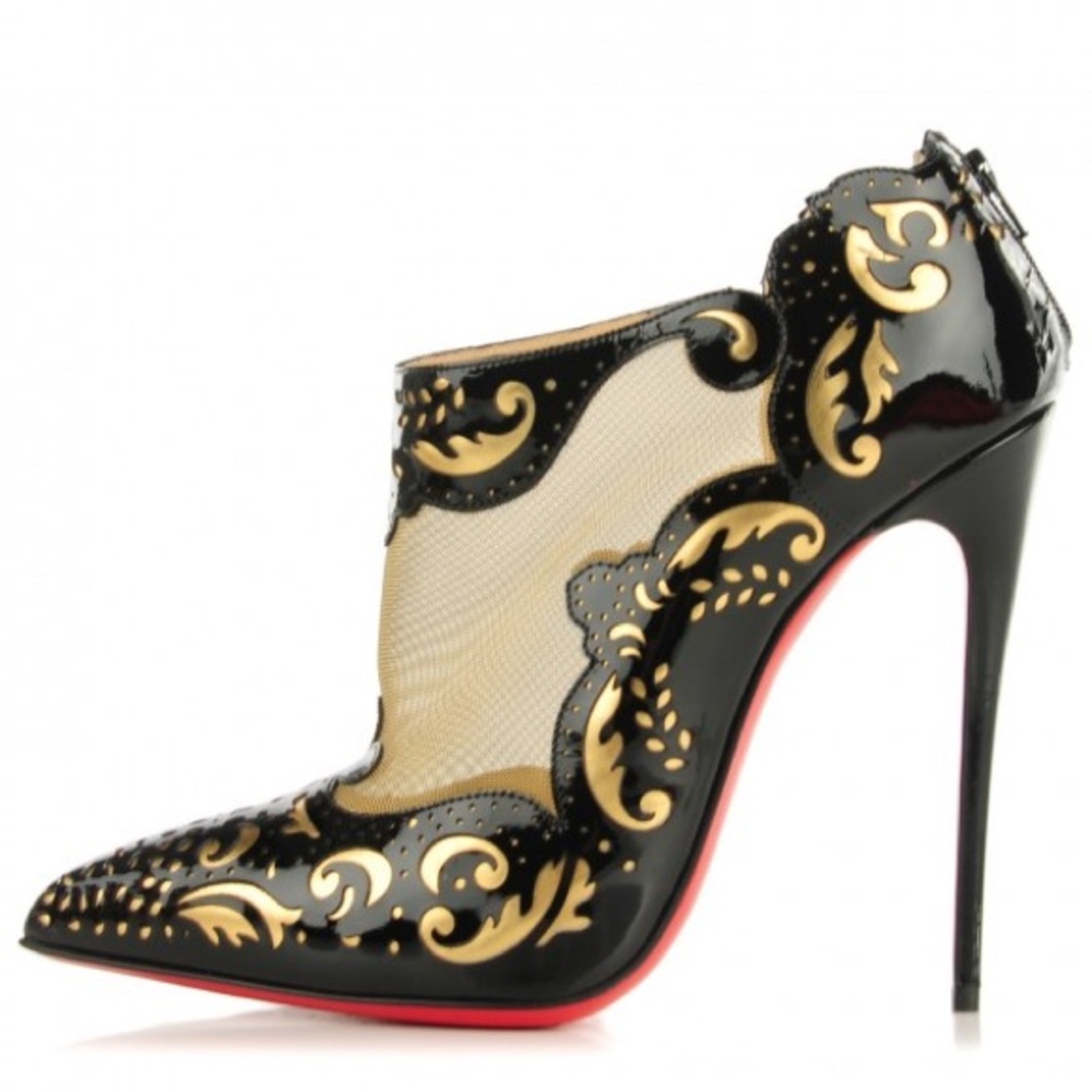 Christian Louboutin mandolina laser cut patent leather booties sz. 37.5   US 6.5